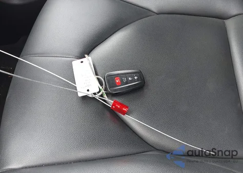 2021 Toyota Highlander Xle from USA, damaged, VIN 5TDHZRBH2MS057626